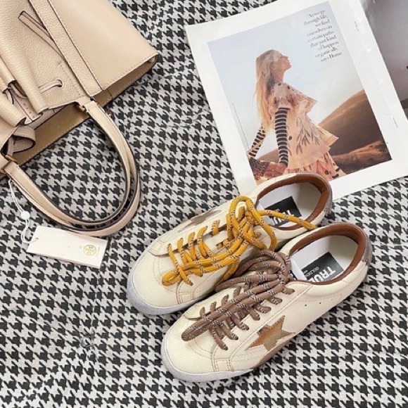 Golden Goose Premium Cream Trainers